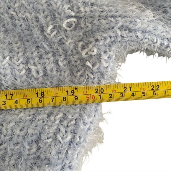 NWT FRESHMAN BLUE FLUFFY PULLOVER JUMPER HIGH MECK SWEATER SIZE MEDIUM - Picture 6 of 6